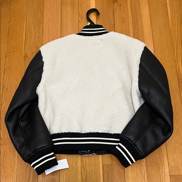 Blank NYC Black and White Sherpa Jacket - Picture 9 of 9